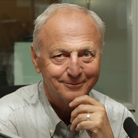 PhDr. Josef Louda - Nadační fond AROK